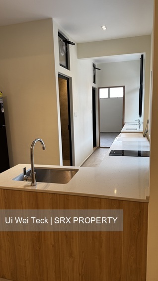 Clover Park (D20), Terrace #522292171